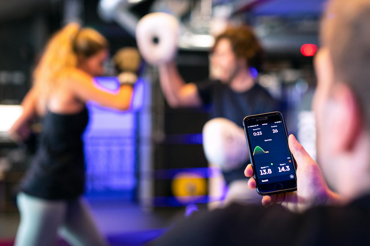 Track Your Fitness Progress with These Top Apps